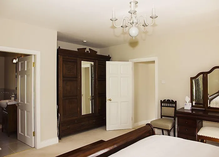 Bed & Breakfast Ballinclea House 4*