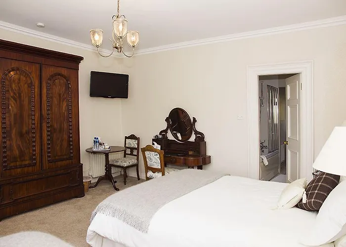 Ballinclea House Bed & Breakfast 4*